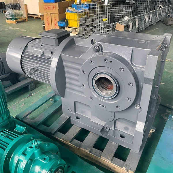 Редукторы Kumera